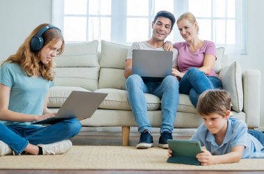 Twin Valley News Article July 2022 Featured Image Family Using Multiple Devices