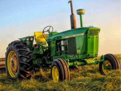 Judy Moore Vintage John Deere Tractor 315×291 C