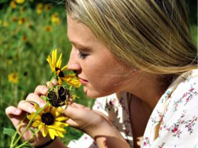 Gail Wonser Two Beauties 2 315×291 C